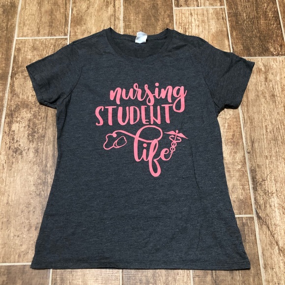 Tops - NURSING STUDENT LIFE T-Shirt Medium M School